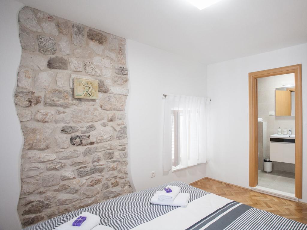 Apartment Heart Of Trogir Bagian luar foto