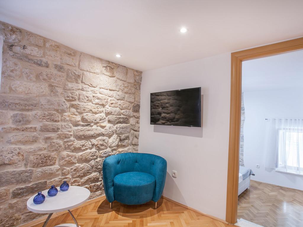 Apartment Heart Of Trogir Bagian luar foto